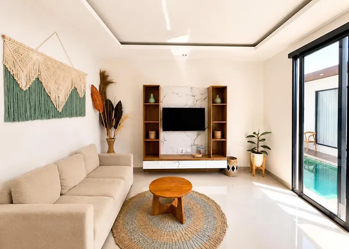 Indah 1 Ungasan Peaceful Private Pool Villa *